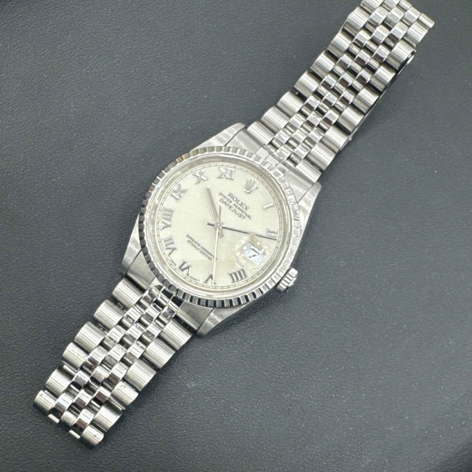 Rolex Datejust 16220 – Ivory Roman 36mm