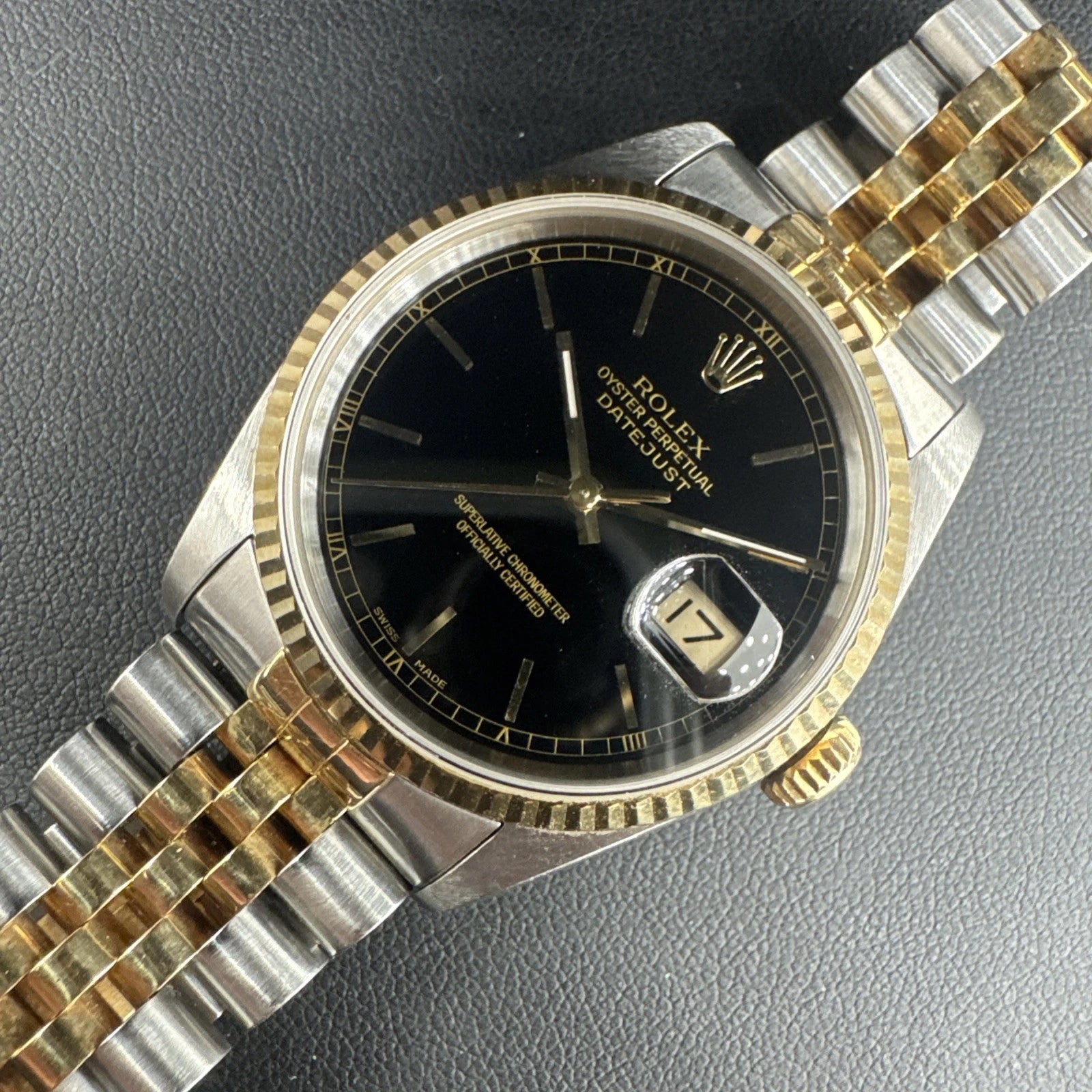 Rolex Datejust 16233 Black Dial – 36mm – 1993 – Two tone
