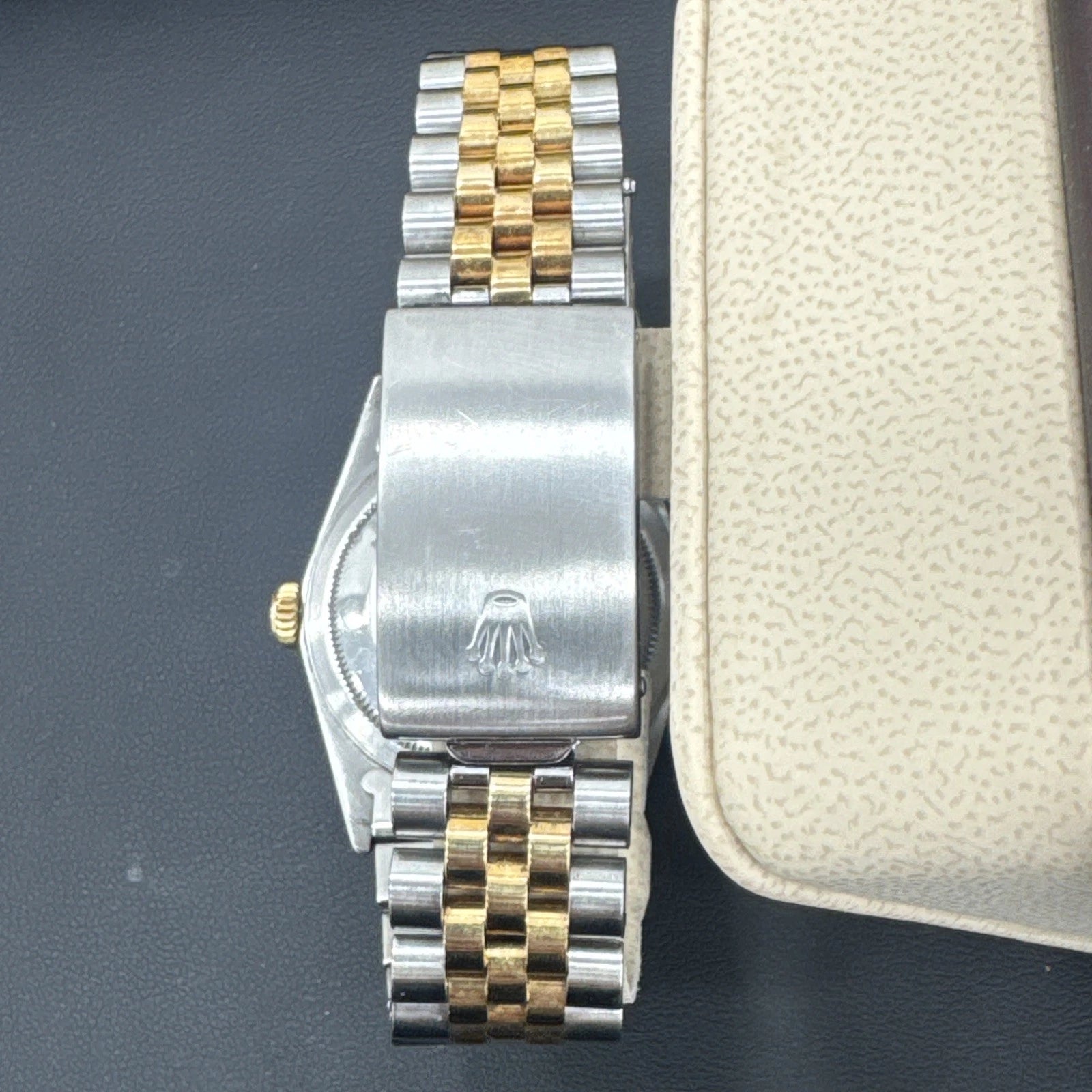 Rolex Datejust 16233 Black Dial – 36mm – 1993 – Two tone
