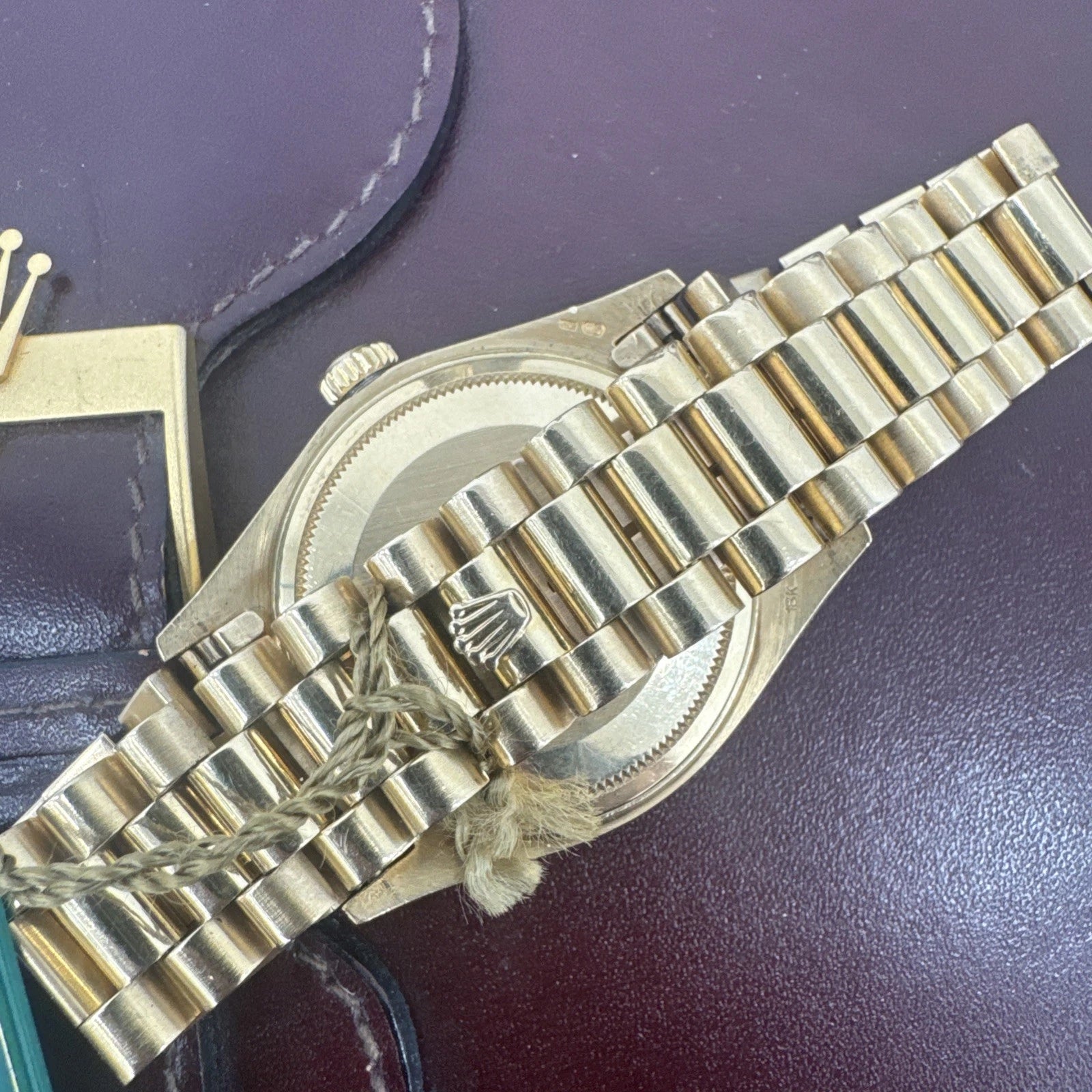 Rolex Day-Date “President” 18038 (1980) 18K Yellow Gold, Original Box. Serviced