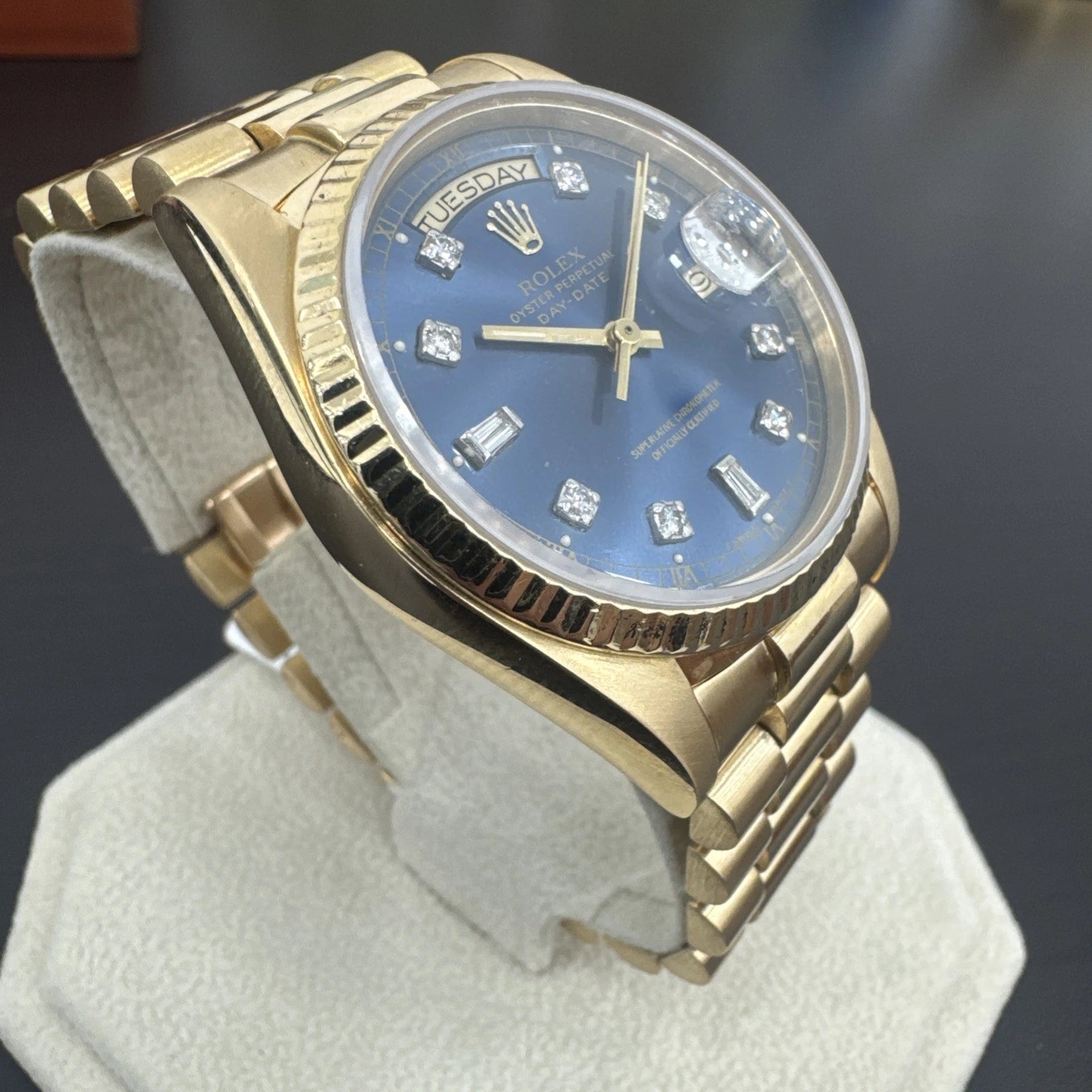 Rolex Day-Date “President” 18038 (1985) – 18K Yellow Gold, Original Box & Papers